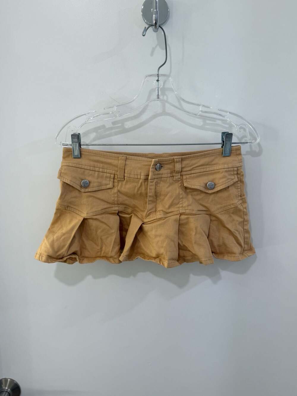 I.AM.GIA Taryn Pleated Cargo Mini Skirt in Tan